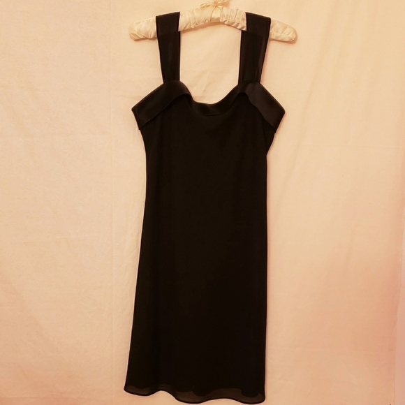 Beautiful Black Dress - Picture 1 of 4